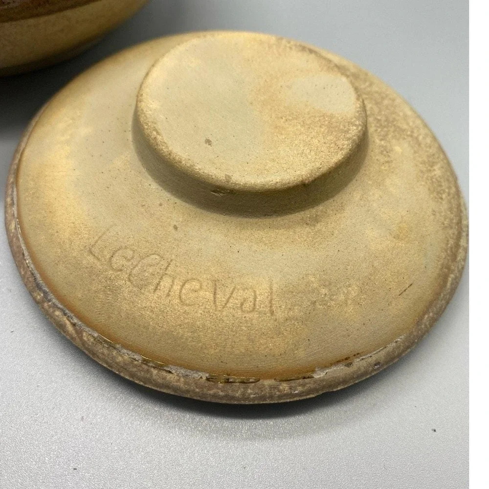 Le Cheval Studio Pottery Lidded Vessel Brown‎ Glazed Stoneware Trinket Bowl